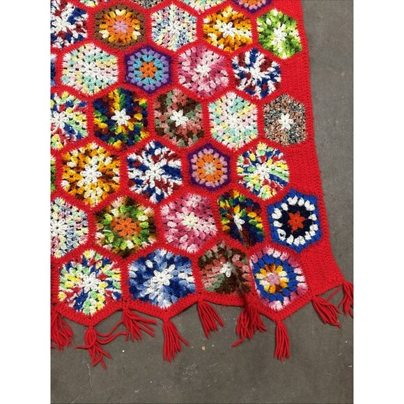 Beautiful Hand Crocheted Throw- Very Colorful- Unique Design 55x50 - Picture 4 of 11